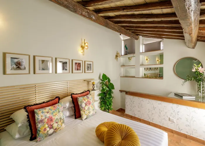Apartment Rooftop Boho Loft Spanish Steps Rom